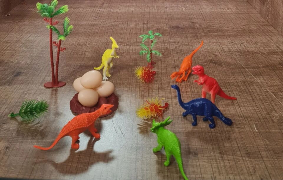Oyuncak Dinozor